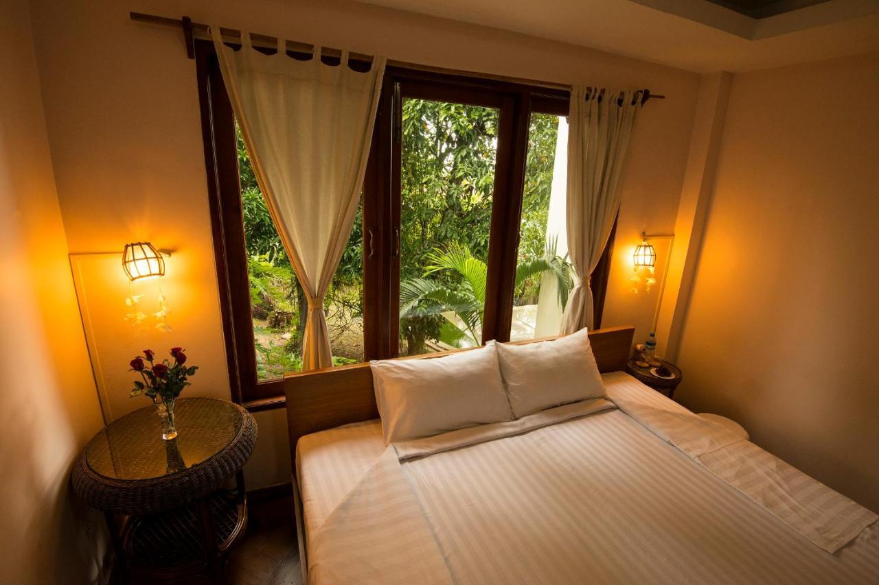Mango Hill Inn Yangon Esterno foto